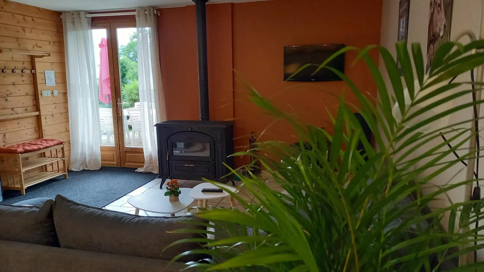 לינה וארוחת בוקר Arras-en-Lavedan Chambres D'Hotes Le Gentil Home